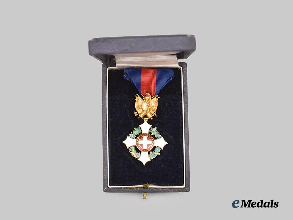 italy,_republic._a_military_order_of_italy,_officer_cross_in_gold,_c.1880___m_n_c1045