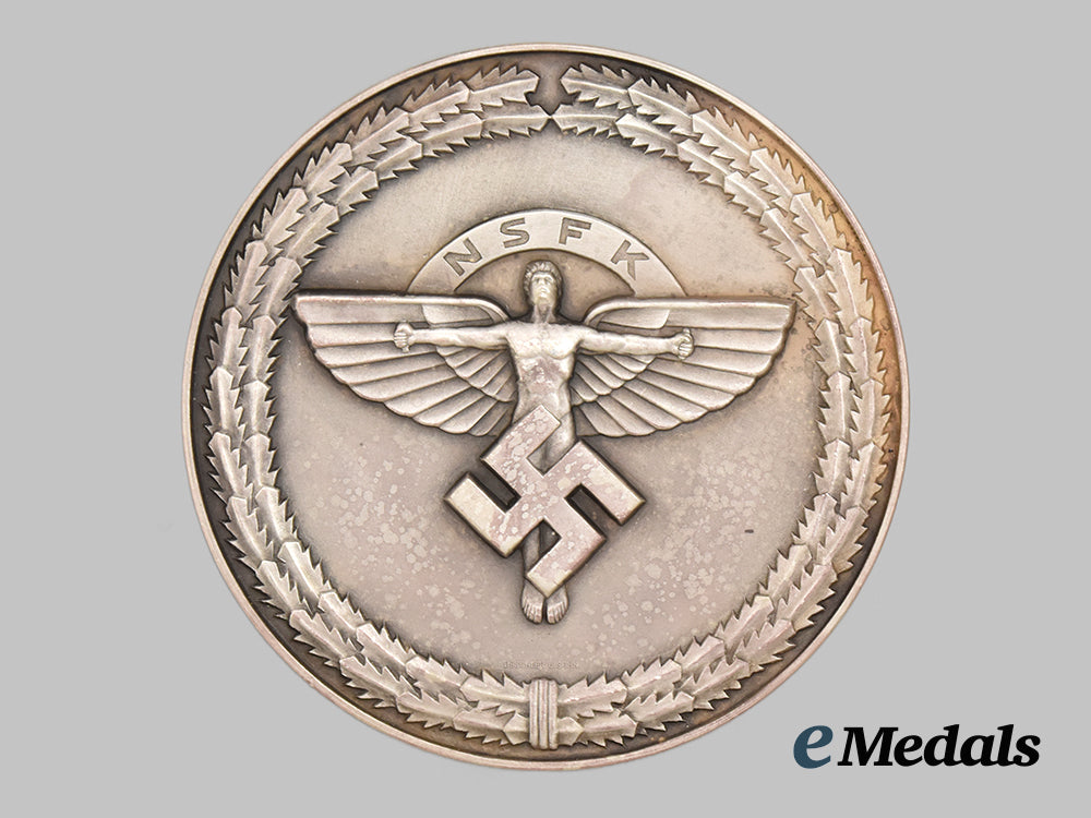 germany,_third_reich._a1941_n_s_f_k_flieger-_h_j_national_competition_table_medal___m_n_c1047