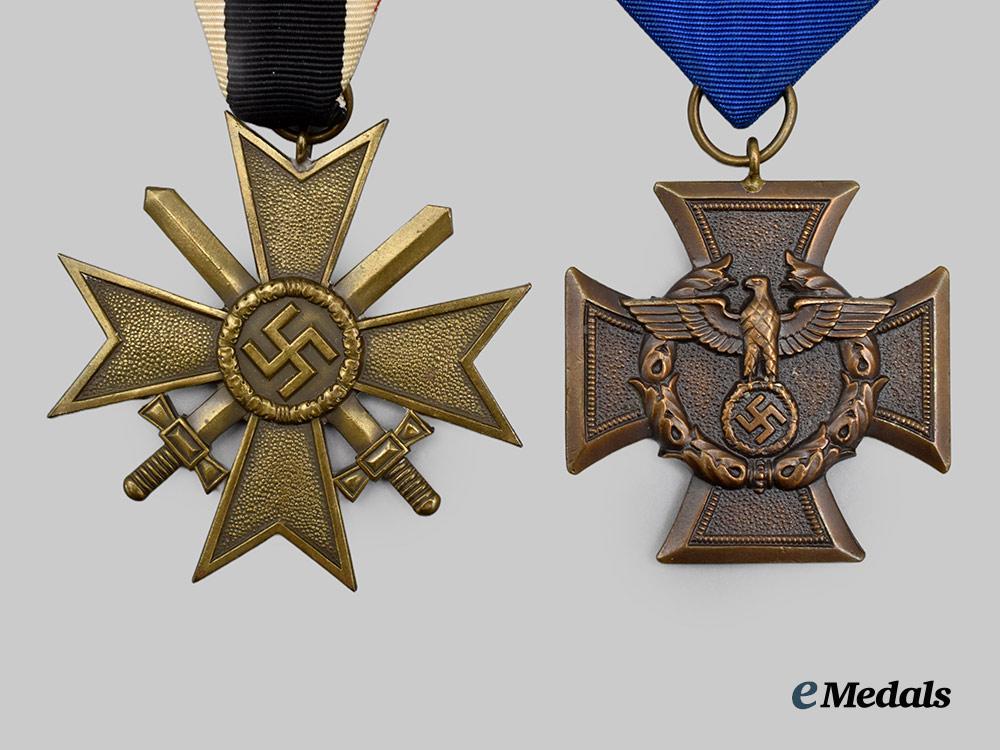 germany,_third_reich._a_pair_of_awards_for_customs_and_second_world_war_service,_with_matching_ribbon_bar___m_n_c1047