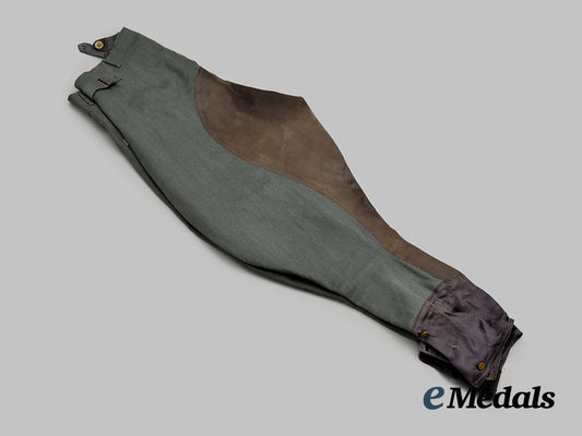 germany,_heer._a_pair_of_tailor_made_wehrmacht_riding_breeches_to_lt._niessl___m_n_c1054
