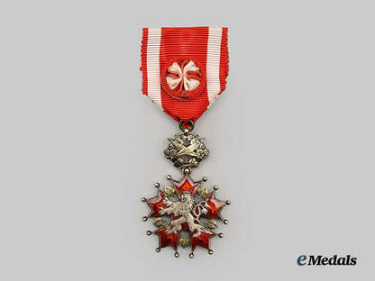 czechoslovakia,_republic._an_order_of_the_white_lion,_i_v_class_officer_by_karnet&_kysely,_in_case___m_n_c1056