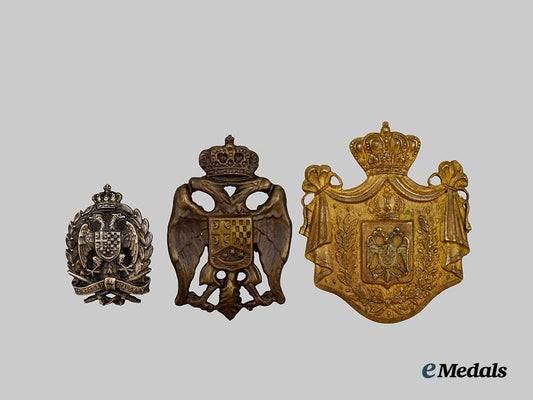 yugoslavia,_kingdom._a_lot_of_three_pieces_of_military_insignia___m_n_c1104