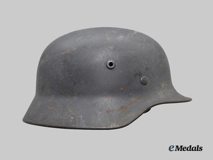 germany,_luftwaffe._an_m40_stahlhelm,_single_decal_version,_by_quist___m_n_c1141