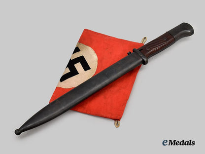 germany,_third_reich._a_k98_combat_bayonet,_with_n_s_d_a_p_flag___m_n_c1176