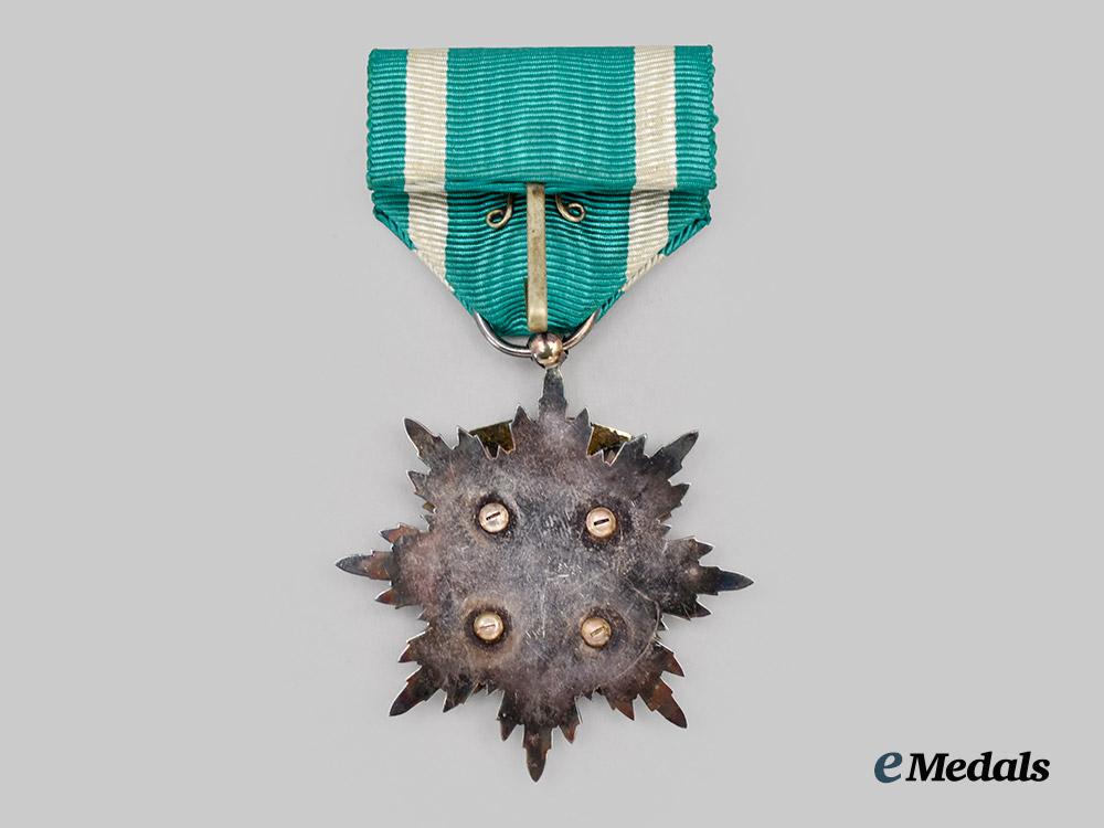 japan,_imperial._an_order_of_the_golden_kite,_v_class_in_case___m_n_c1186