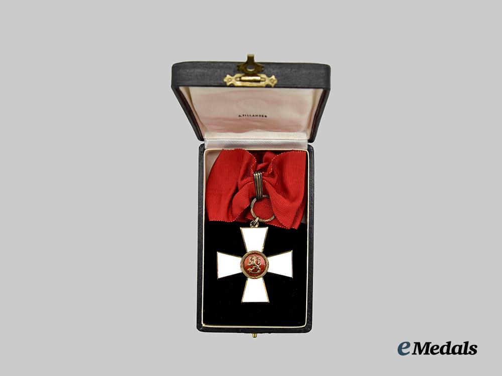 finland,_republic._an_order_of_the_lion,_commander_in_case,_by_tillander___m_n_c1195