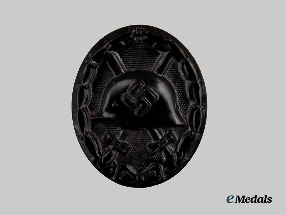 germany,_wehrmacht._a_black_grade_wound_badge,_with_case___m_n_c1203