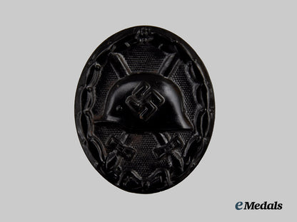 germany,_wehrmacht._a_black_grade_wound_badge,_with_case___m_n_c1203