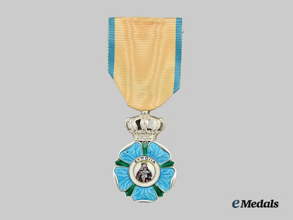 greece,_kingdom._an_order_of_beneficence,_silver_cross,_in_case___m_n_c1212
