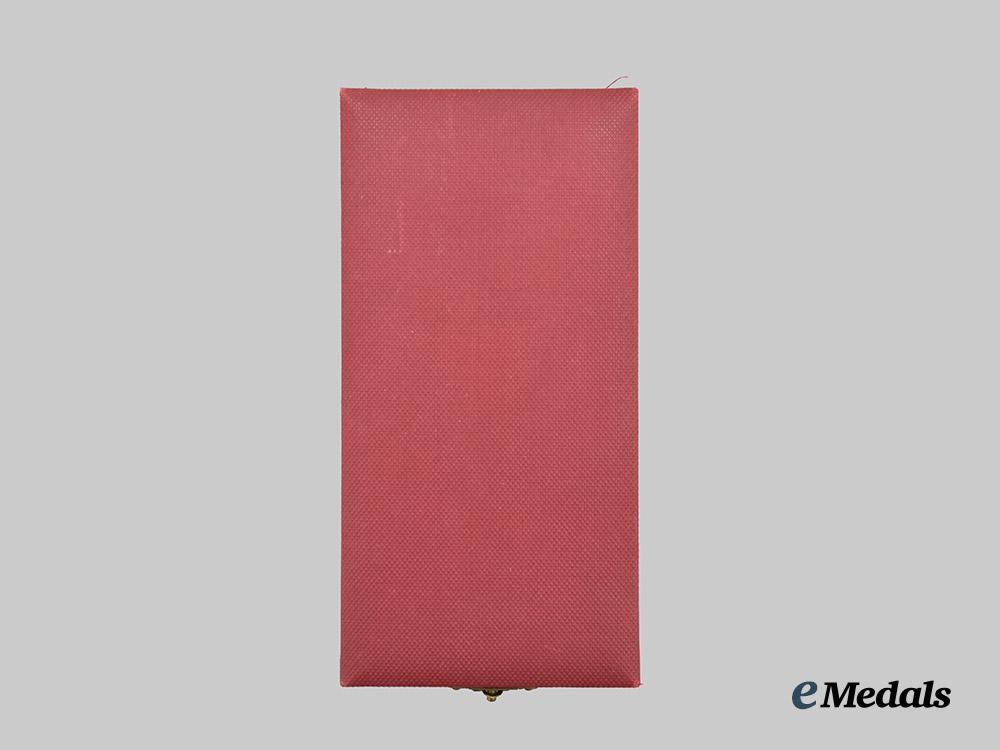 estonia,_republic._a_white_cross_of_the_home_guard,_i_i_i_class_in_case___m_n_c1227