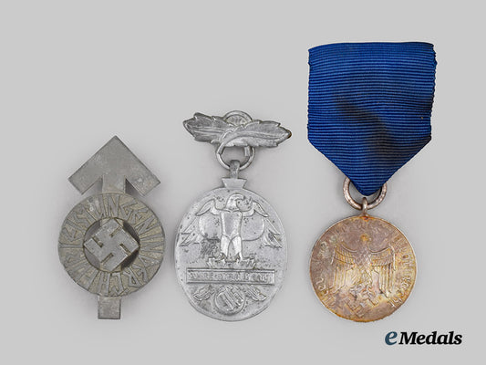 germany,_third_reich._a_mixed_lot_of_awards___m_n_c1227