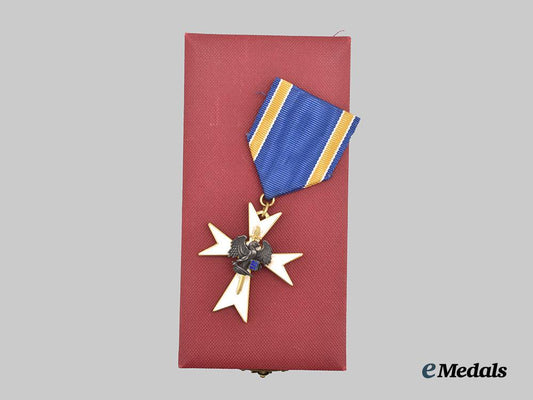 estonia,_republic._a_white_cross_of_the_home_guard,_i_i_i_class_in_case___m_n_c1229