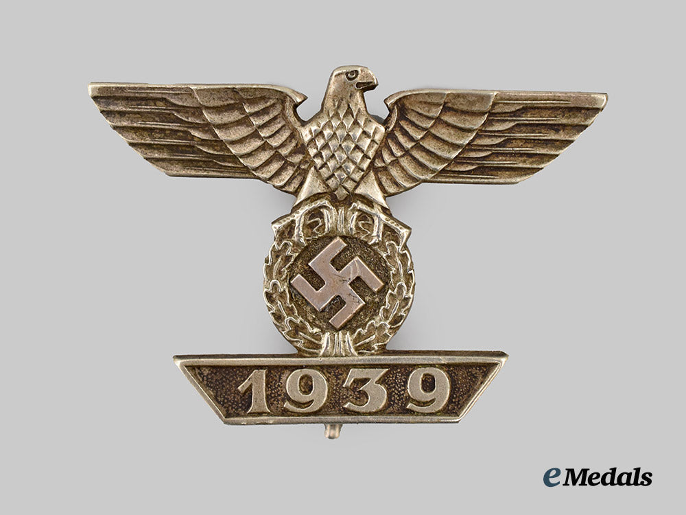 germany,_wehrmacht._a1939_clasp_to_the_iron_cross_i_class,_type_i_i,_unknown_maker_variant___m_n_c1233