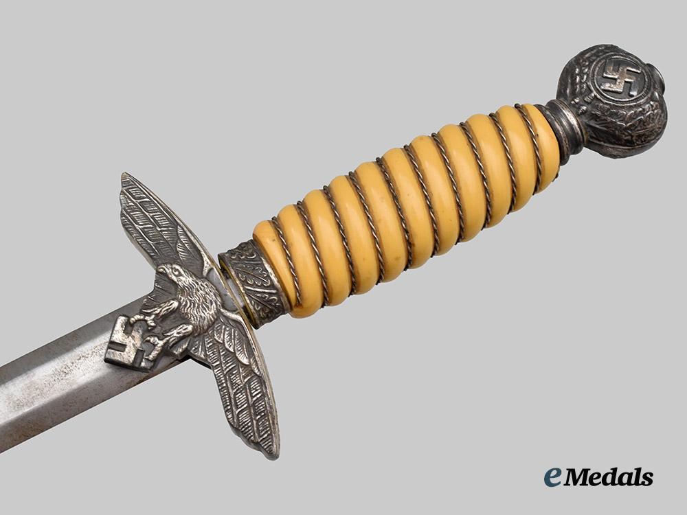 germany,_luftwaffe._an_officer’s_dress_dagger,_by_paul_weyersberg___m_n_c1239