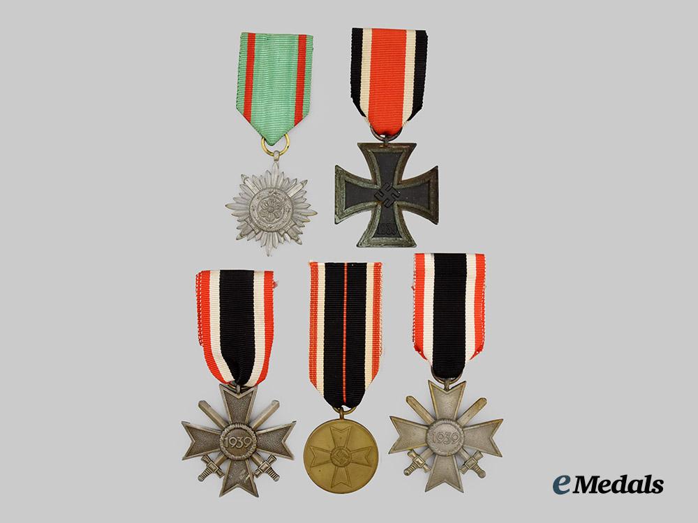germany,_wehrmacht._a_mixed_lot_of_combatant_awards___m_n_c1246