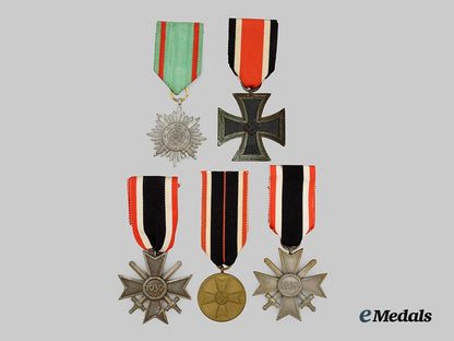 germany,_wehrmacht._a_mixed_lot_of_combatant_awards___m_n_c1246