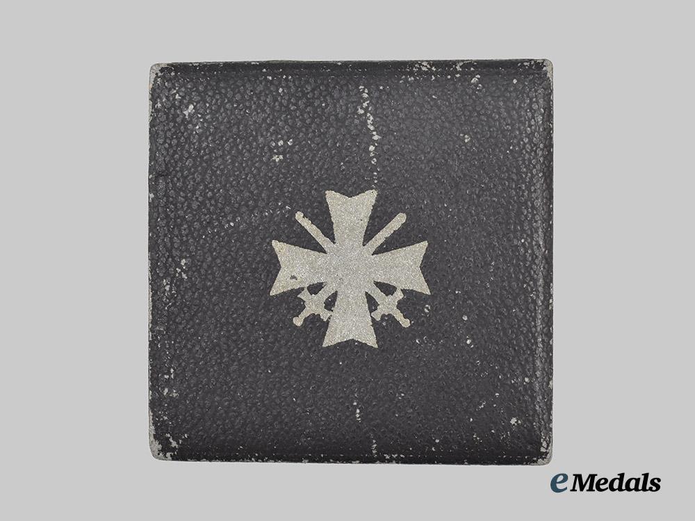 germany,_wehrmacht._a_war_merit_cross_i_class_with_swords_and_case,_late-_war_example_by_wilhelm_deumer___m_n_c1257