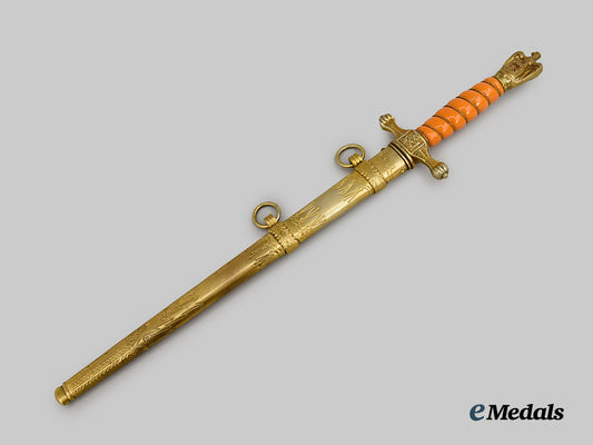 germany,_kriegsmarine._an_officer’s_dress_dagger,_by_alcoso___m_n_c1260