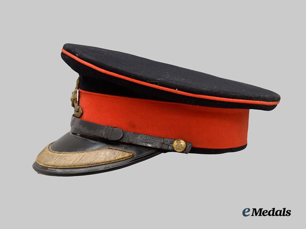 canada,_commonwealth._an_officer's_visor_from_the15th_vancouver_coastal_brigade_r._c._a.___m_n_c1295