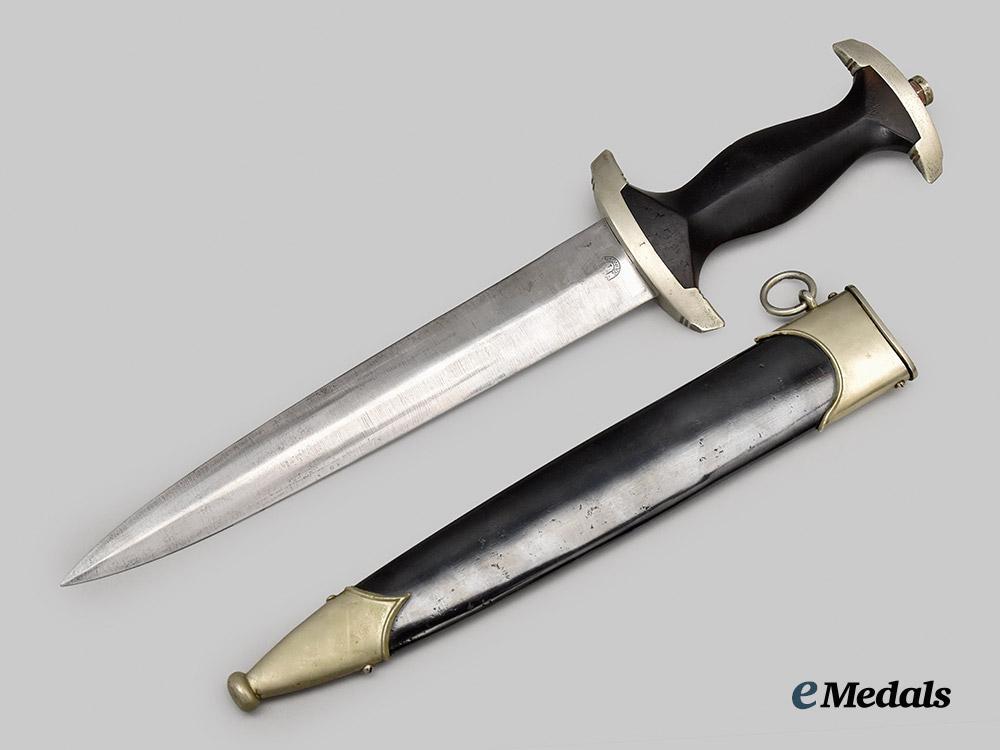 germany,_s_s._a_model1933_service_dagger,_ground-_out_röhm_version,_by_heinrich_böker&_co.___m_n_c1304