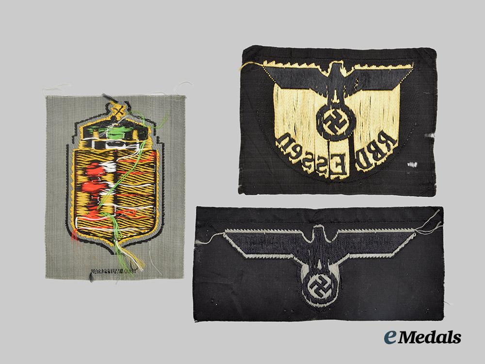 germany,_third_reich._a_mixed_lot_of_mint_uniform_insignia___m_n_c1307