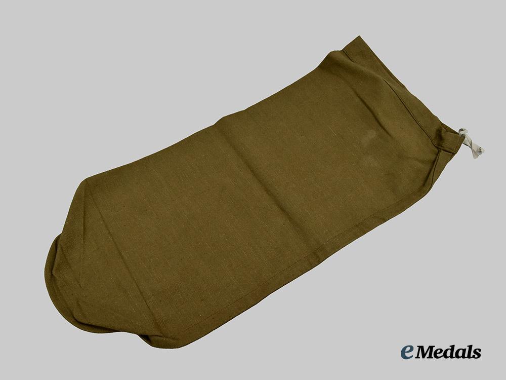 germany,_wehrmacht._a_tropical_field_gun_barrel_cover___m_n_c1307