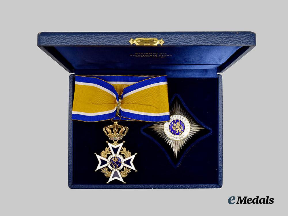 netherlands,_kingdom._an_order_of_orange-_nassau,_civil_division_grand_officer_in_gold___m_n_c1325