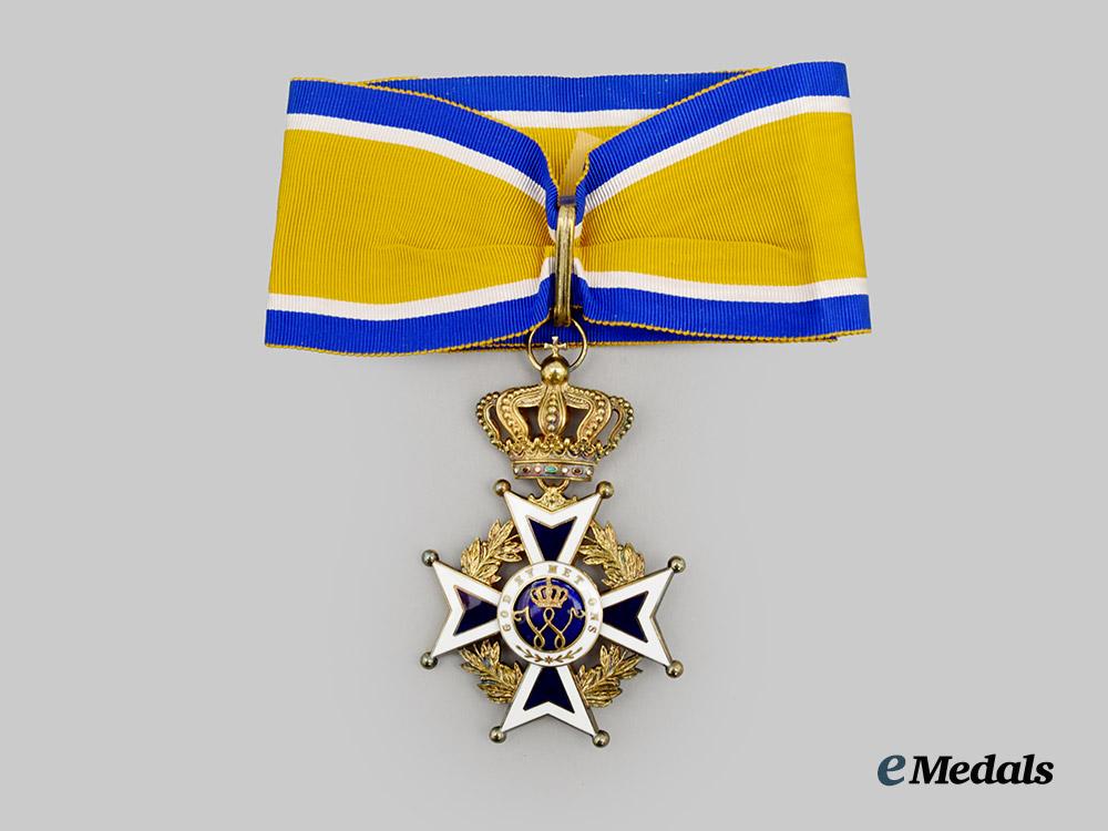 netherlands,_kingdom._an_order_of_orange-_nassau,_civil_division_grand_officer_in_gold___m_n_c1329