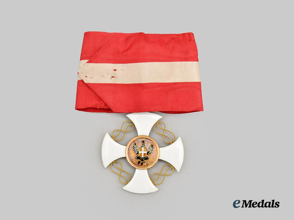 italy,_kingdom._an_order_of_the_crown_of_italy,_i_i_class_grand_officer_set,_in_case_by_cravanzola___m_n_c1348