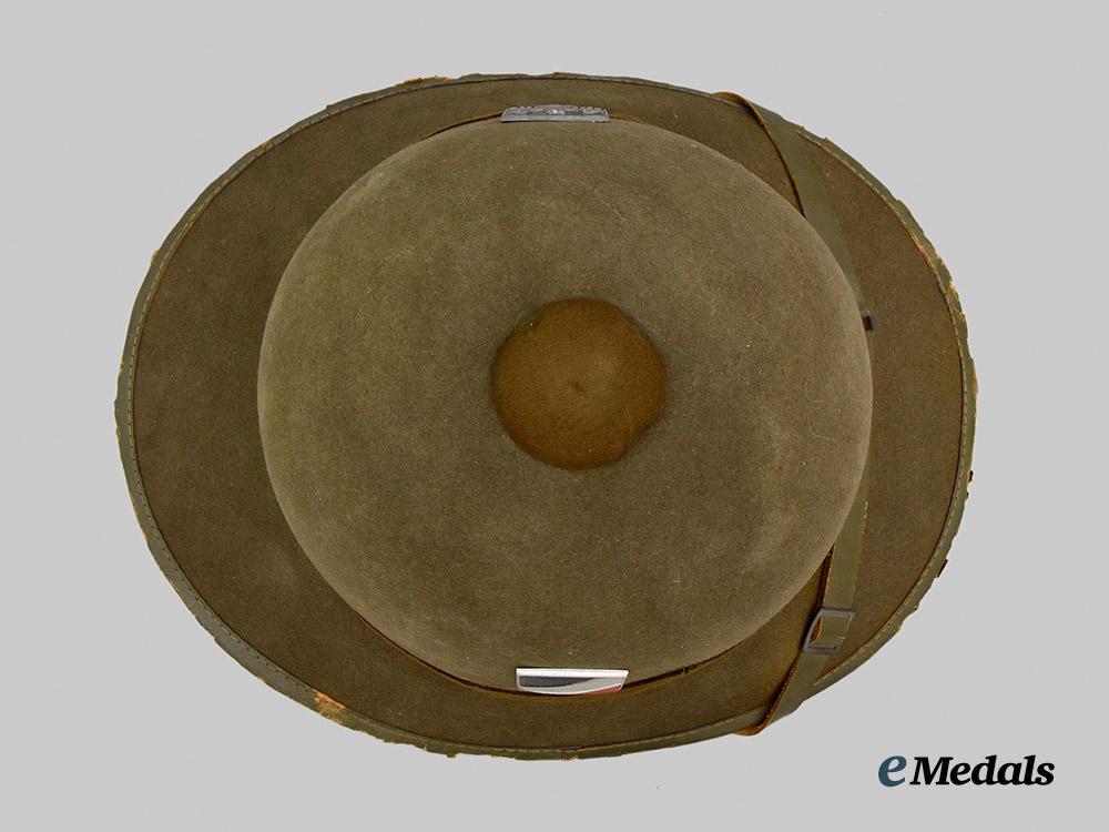 germany,_heer._a_tropical_helmet,_second_pattern,_unknown_maker_variant___m_n_c1349