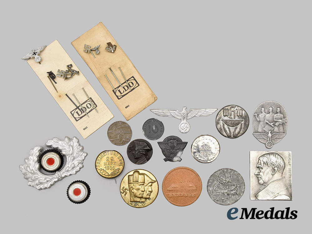 germany,_third_reich._a_mixed_lot_of_badges_and_insignia___m_n_c1350