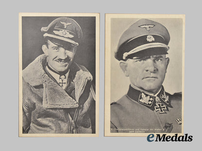 germany,_third_reich._a_mixed_lot_of_insignia_and_photographs___m_n_c1364