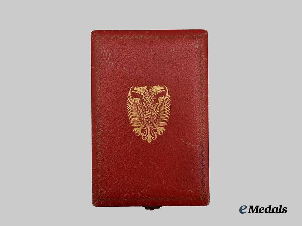 albania,_kingdom._italian_protectorate._an_order_of_scanderbeg,_grand_officer_badge,_by_cravanzola,_c.1940___m_n_c1364