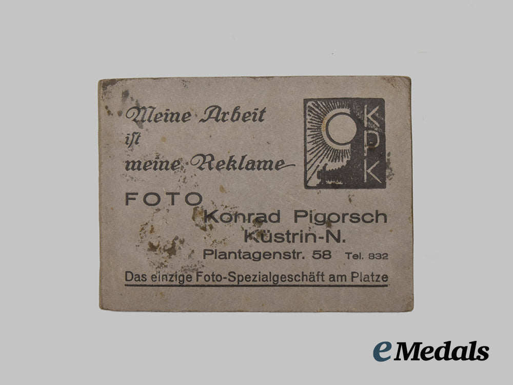 germany,_third_reich._a_mixed_lot_of_insignia_and_photographs___m_n_c1366