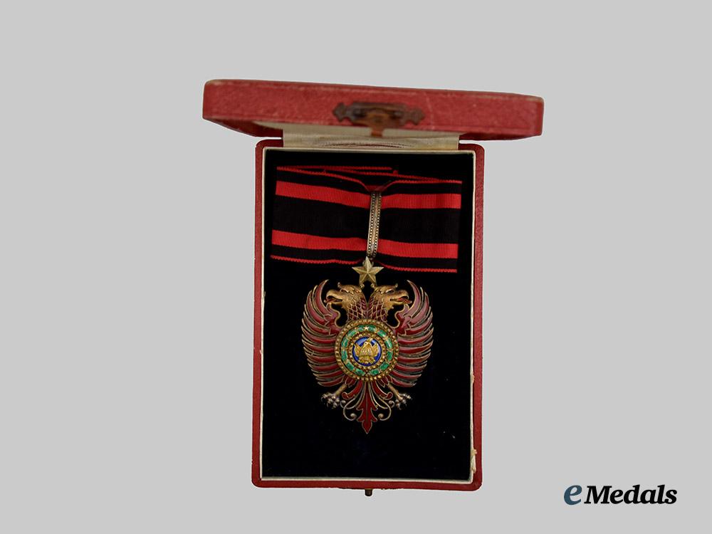 albania,_kingdom._italian_protectorate._an_order_of_scanderbeg,_grand_officer_badge,_by_cravanzola,_c.1940___m_n_c1366