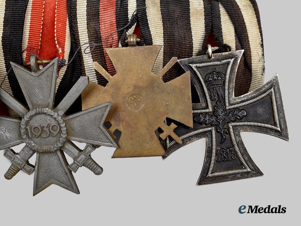 germany,_third_reich._a_medal_bar_for_world_war_and_police_service___m_n_c1382