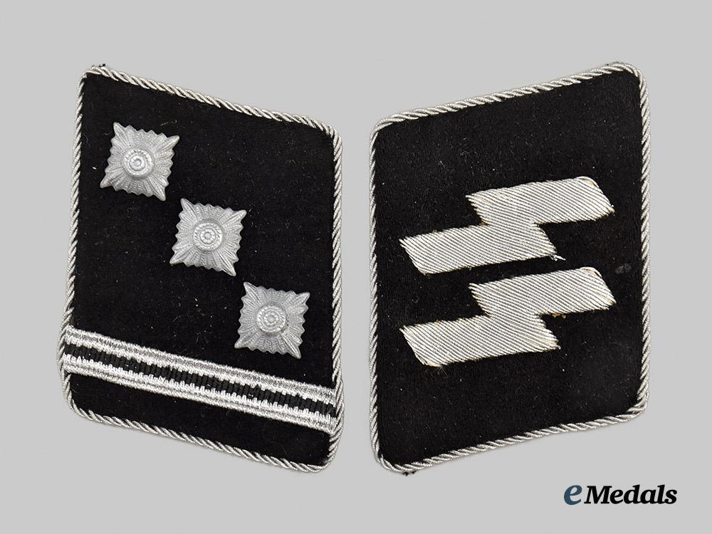 germany,_s_s._a_rare_set_of_waffen-_s_s_obersturmführer_collar_tabs___m_n_c1400
