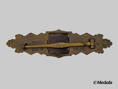 germany,_wehrmacht._a_close_combat_clasp,_first_pattern_large_font_variant,_by_a._g._m.u._k___m_n_c1434