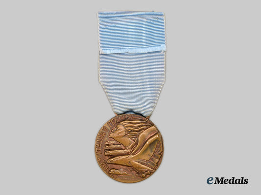 italy,_kingdom._a1945_republican_air_force_medal_by_g._verginelli___m_n_c1436