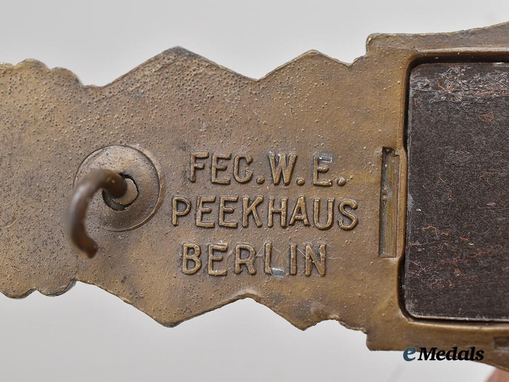 germany,_wehrmacht._a_close_combat_clasp,_first_pattern_large_font_variant,_by_a._g._m.u._k___m_n_c1437