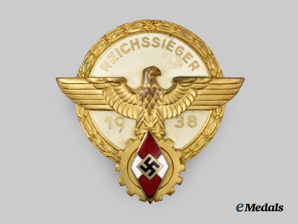 germany,_h_j._a1938_national_trade_competition_victor’s_badge,_gold_grade_in_case,_by_gustav_brehmer___m_n_c1466