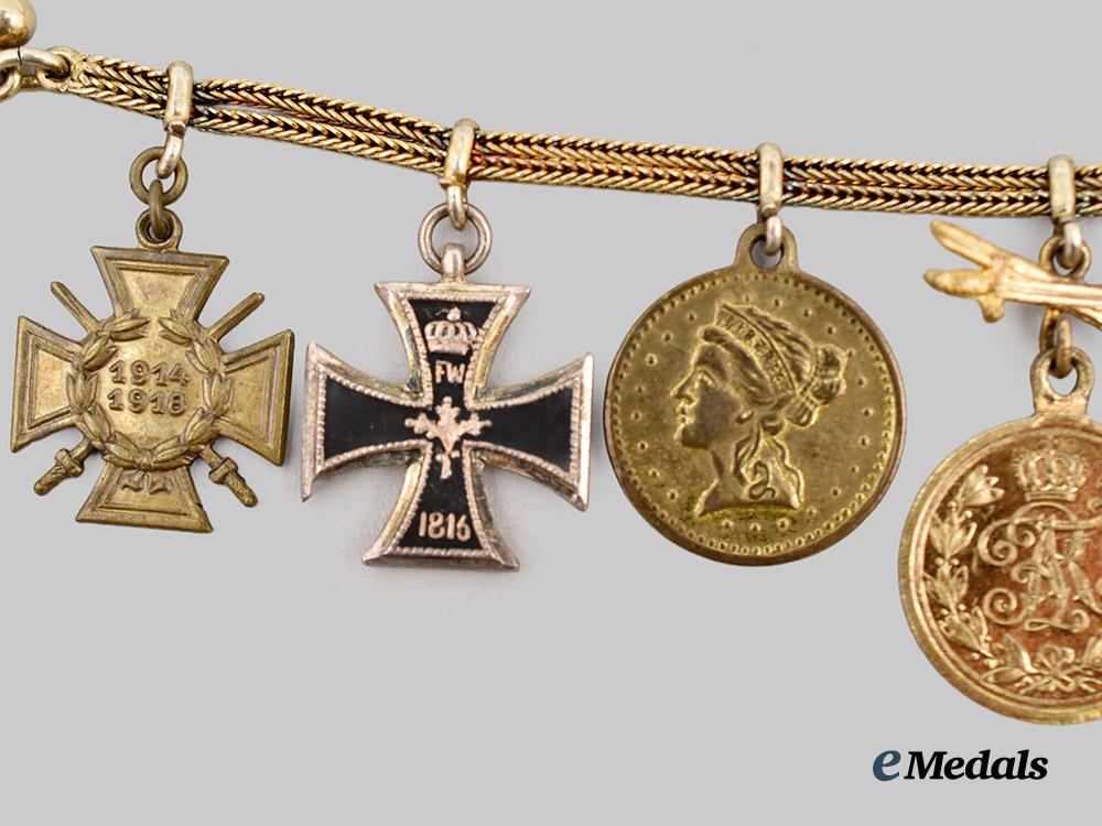 germany,_imperial._a_pair_of_miniature_medal_chains_for_first_world_war_and_freikorps_service___m_n_c1484
