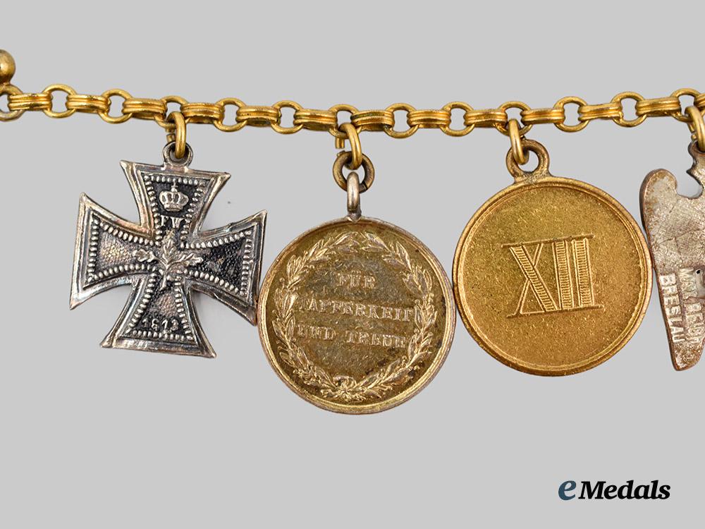 germany,_imperial._a_pair_of_miniature_medal_chains_for_first_world_war_and_freikorps_service___m_n_c1489
