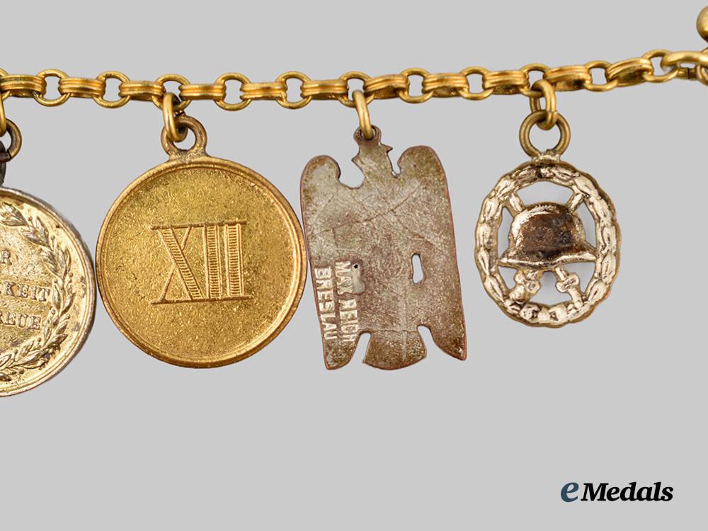 germany,_imperial._a_pair_of_miniature_medal_chains_for_first_world_war_and_freikorps_service___m_n_c1490