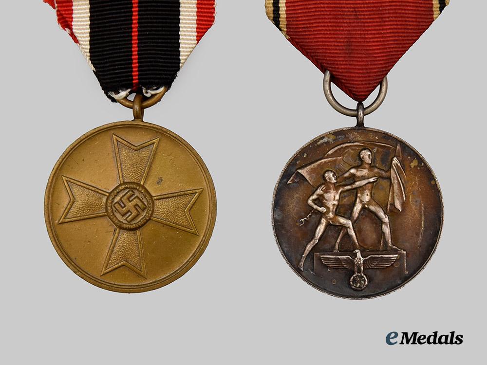 germany,_wehrmacht._a_mixed_lot_of_service_awards___m_n_c1509