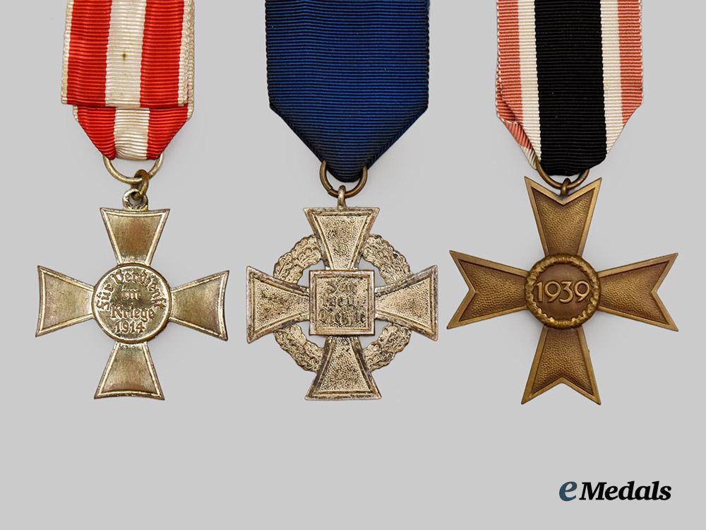 germany,_wehrmacht._a_mixed_lot_of_service_awards___m_n_c1512