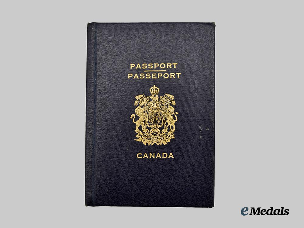 canada,_commonwealth._a_second_war_lot_to_pte._mc_phee,_k_i_a1944___m_n_c1515