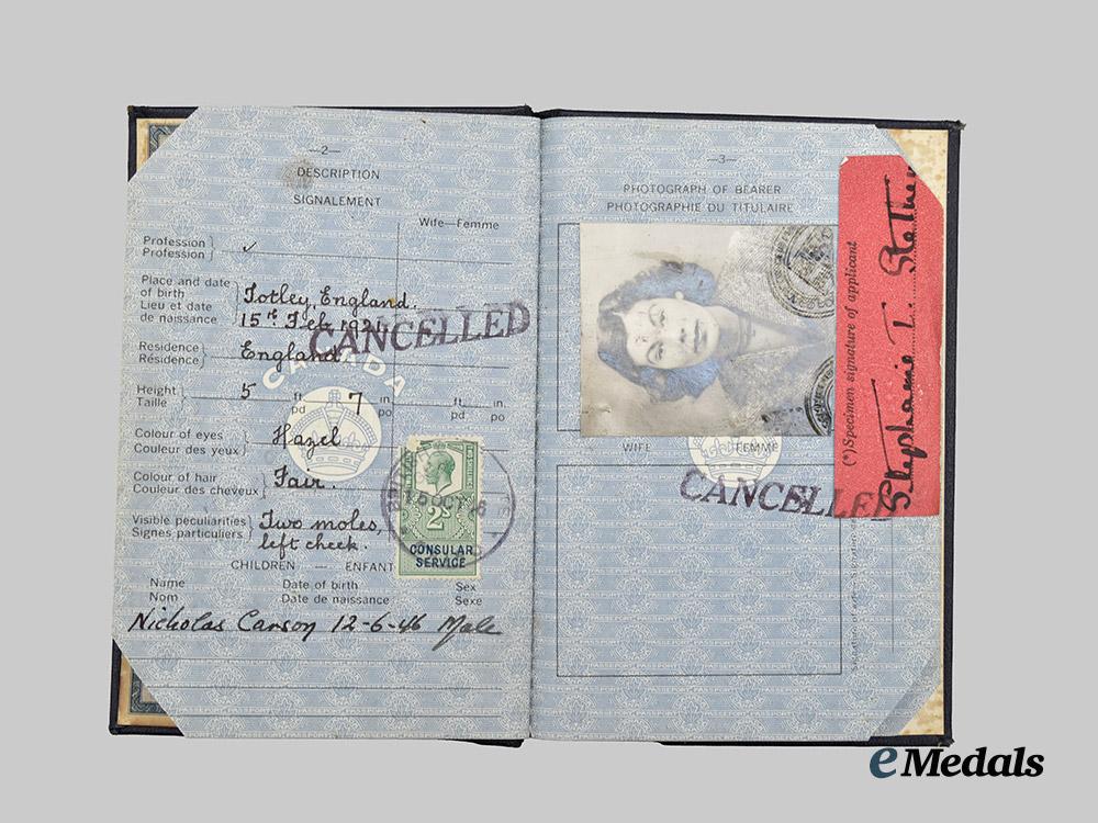 canada,_commonwealth._a_second_war_lot_to_pte._mc_phee,_k_i_a1944___m_n_c1517