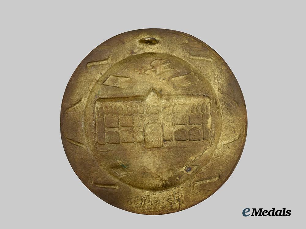 germany,_wehrmacht._a_p_o_w_photo_album,_with_plaque___m_n_c1533