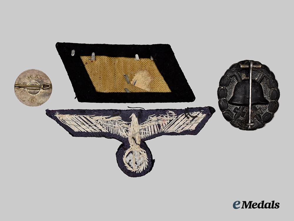 germany,_third_reich._a_mixed_lot_of_badges_and_insignia___m_n_c1536